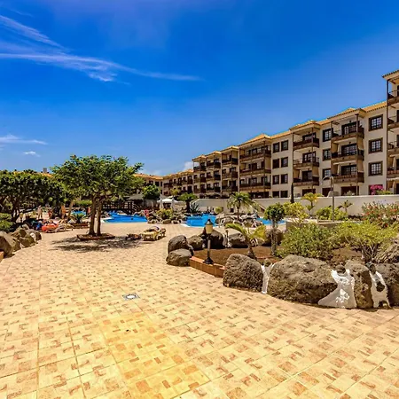 Atlantis 3 One Bedroom, Sea Front *