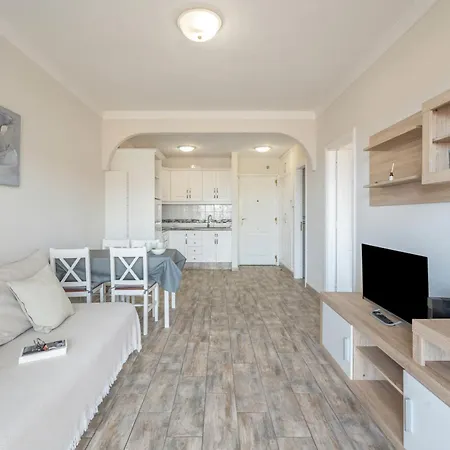Atlantis 3 One Bedroom, Sea Front Apartament Costa Del Silencio