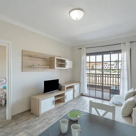 Atlantis 3 One Bedroom, Sea Front Apartament Costa Del Silencio